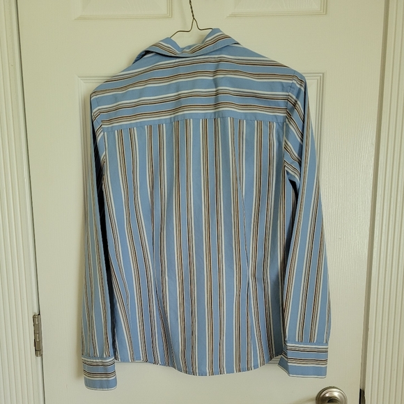 Ann Taylor button down shirt - Picture 2 of 7